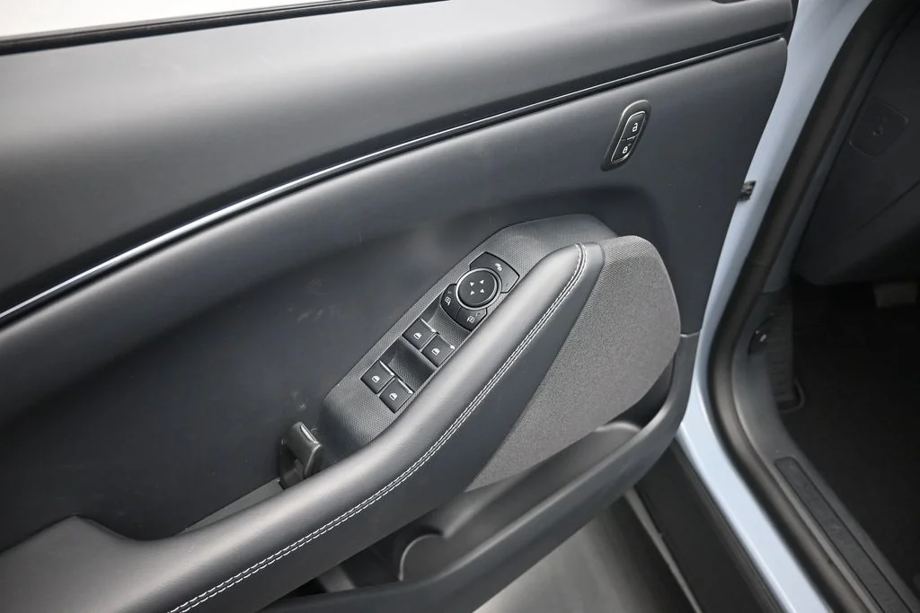 New 2026 Glacier Gray Metallic Tri-coat Ford Select image 10