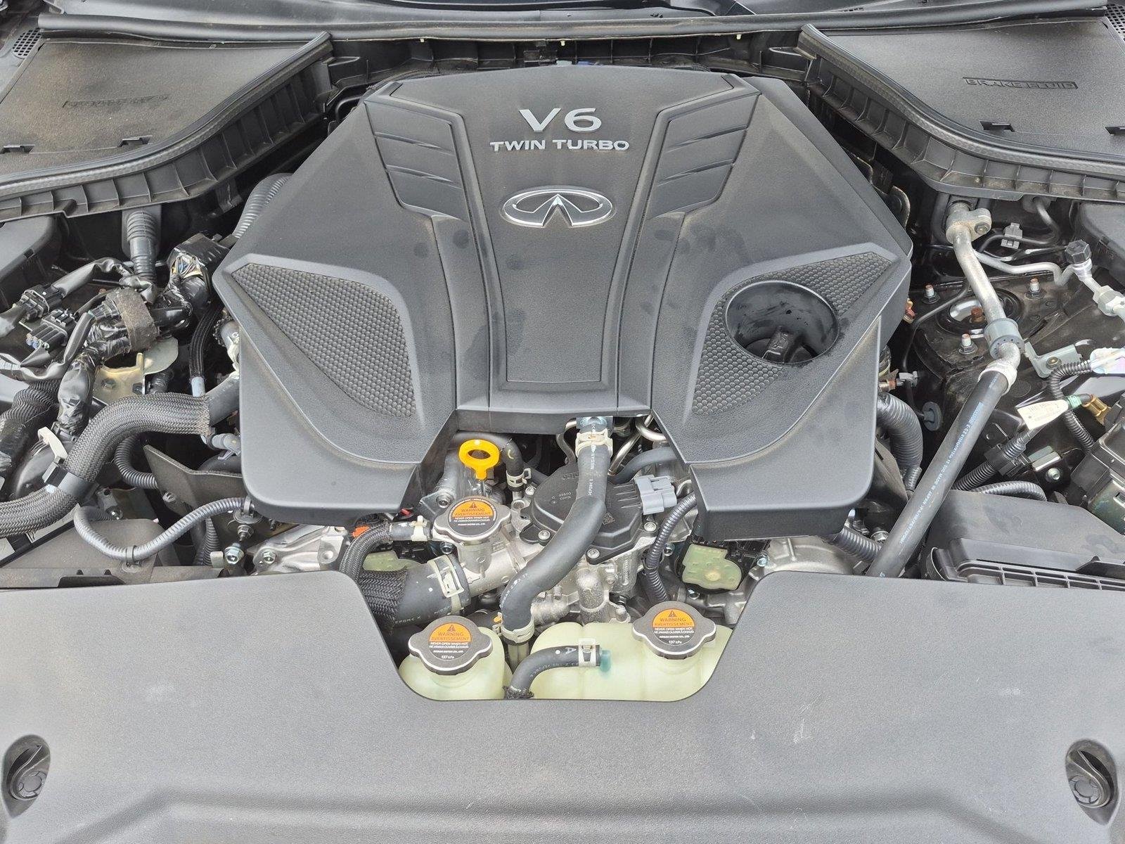 Used 2023 Midnight Black INFINITI RED SPORT 400 image 40