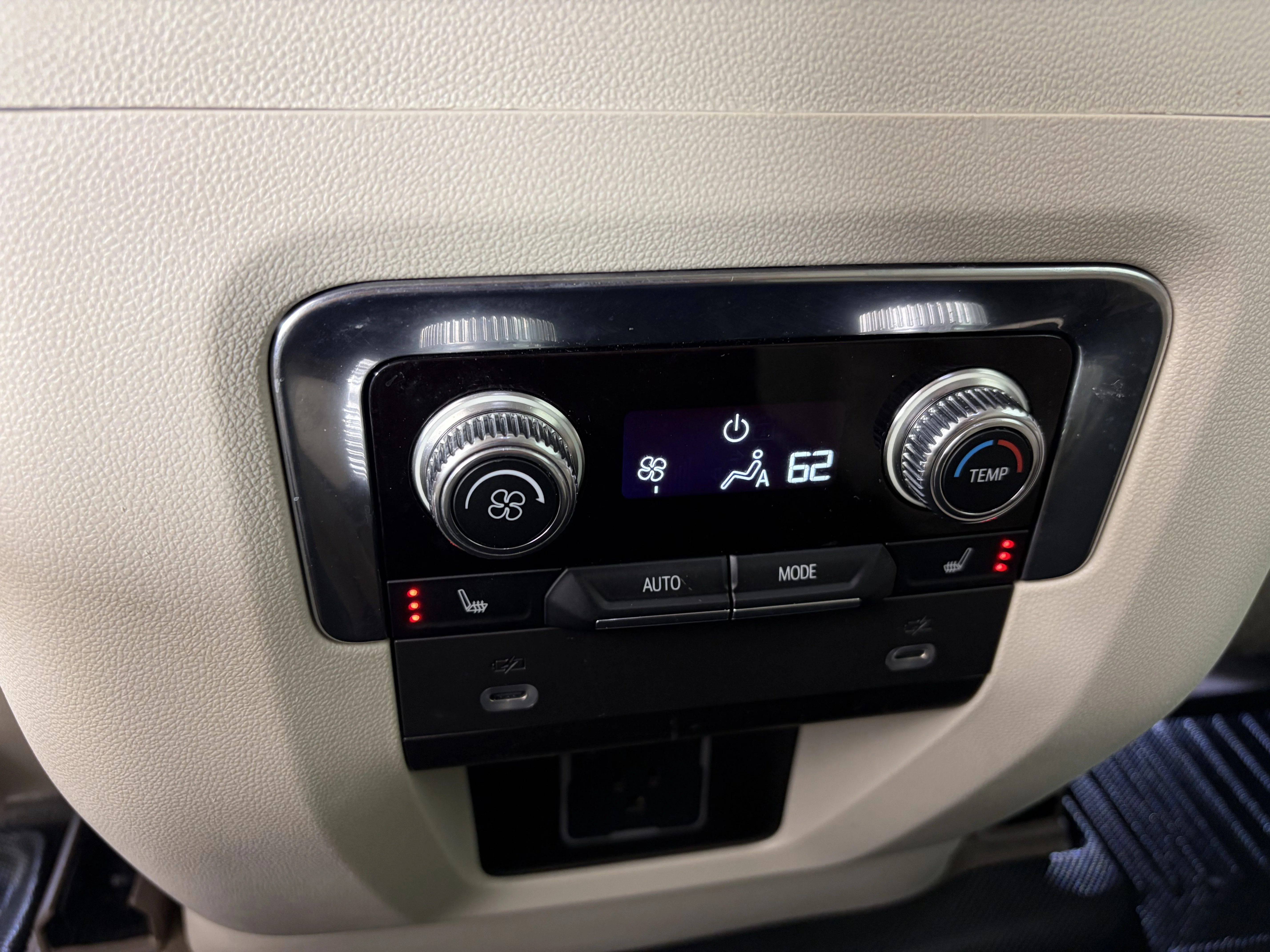 Used 2023 Midnight Blue Metallic GMC Denali image 19