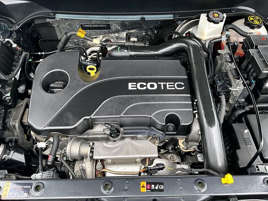 Used 2022 Gray Chevrolet RS image 36