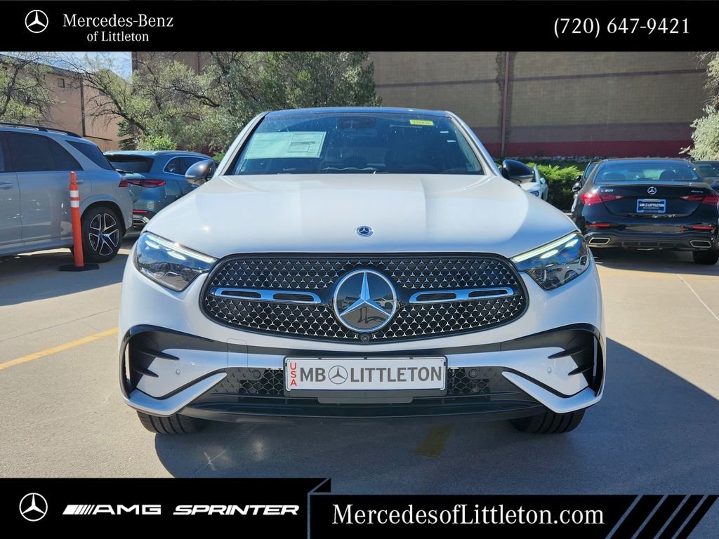 New 2027 Polar White Mercedes-Benz GLC 300 Coupe image 2
