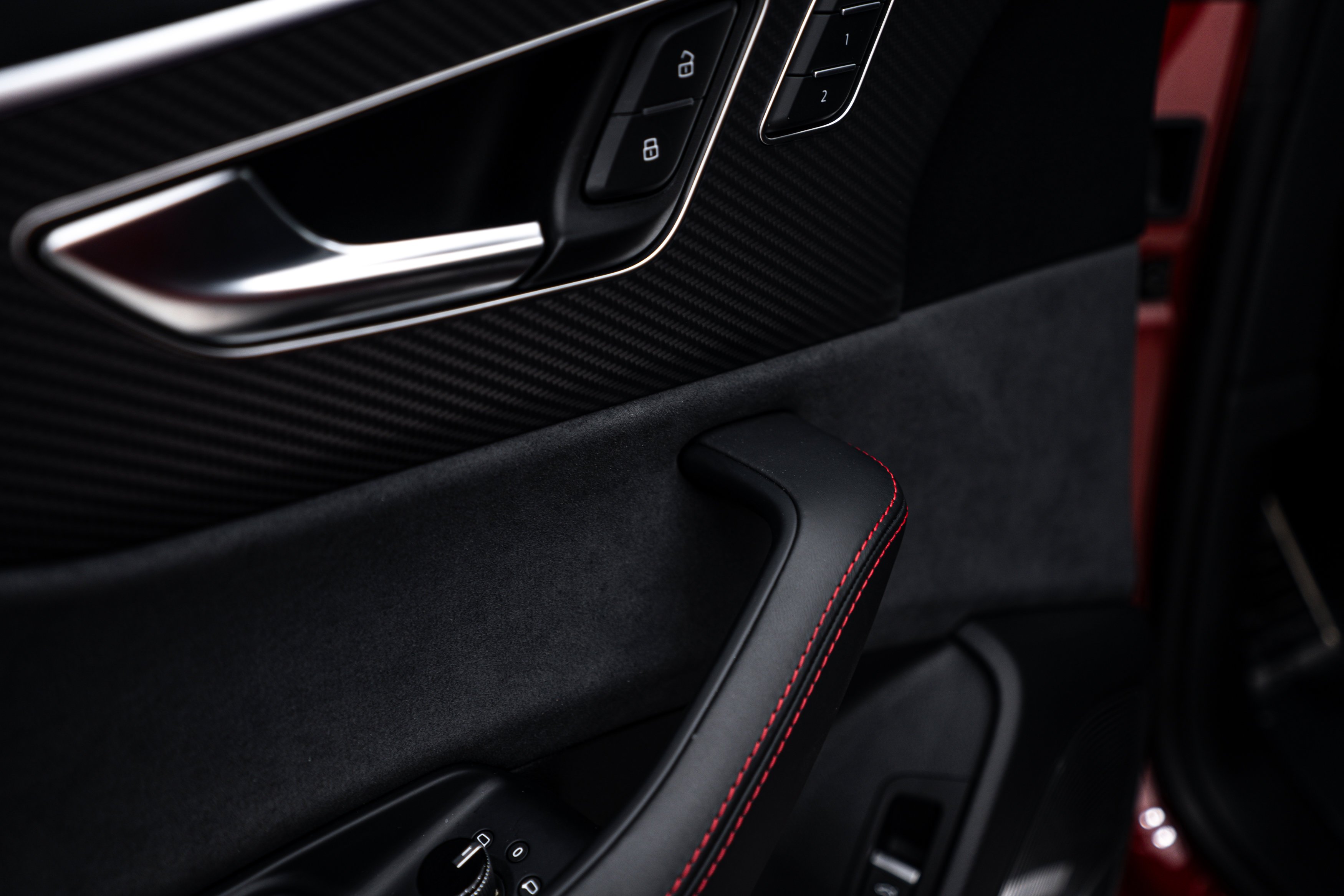 2025 Audi RS Q8 Base - Photo 18