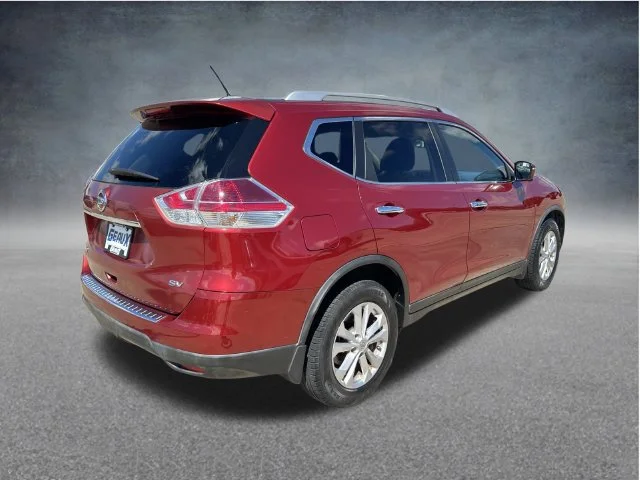 Used 2016 Red Nissan SV image 22