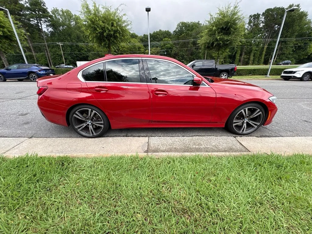 Used 2021 Melbourne Red Metallic BMW 330i image 4