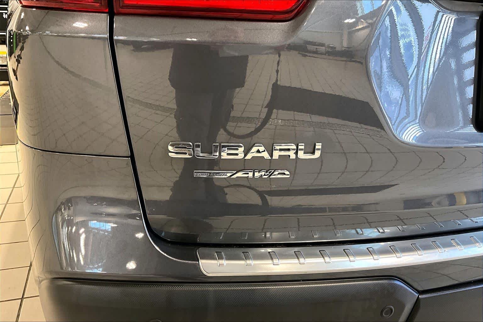 Used 2024 Magnetite Gray Metallic Subaru Touring image 30