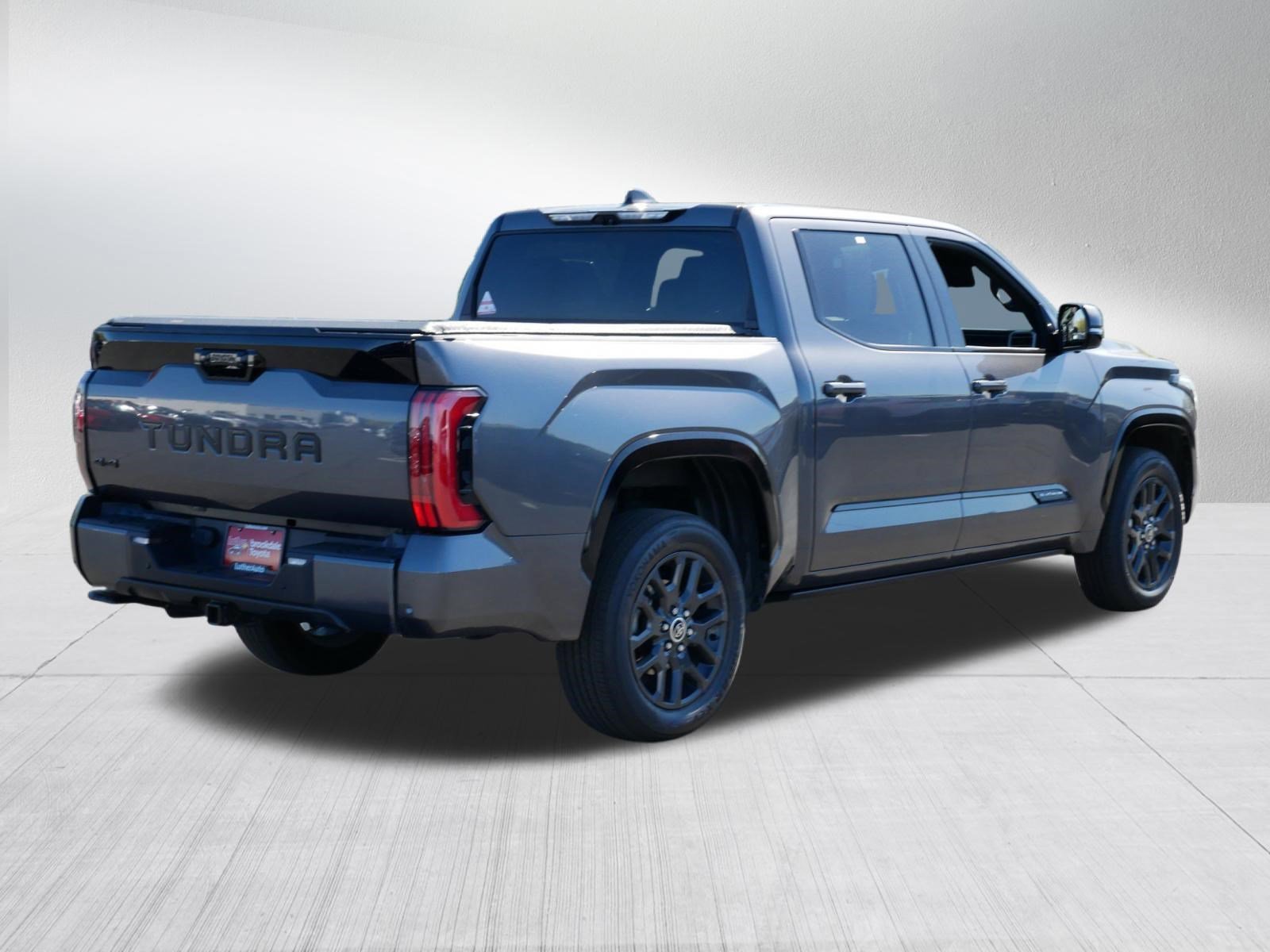 Used 2023 MAGNETIC GRAY MET Toyota Platinum image 7