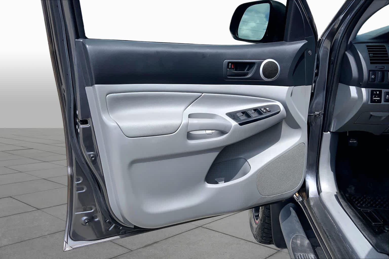 Used 2014 Magnetic Gray Metallic Toyota PreRunner image 21