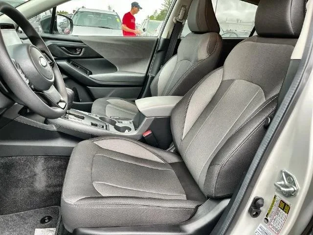 New 2026 CRYSTAL WHITE PEARL Subaru Premium image 22