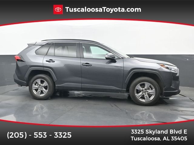 2023 Toyota RAV4 XLE FWD's photo