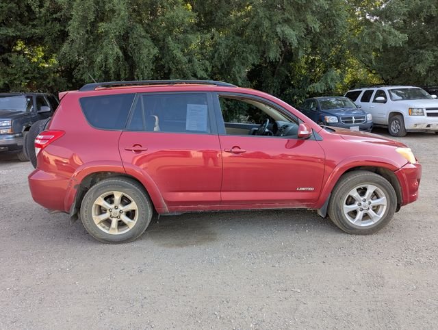Used 2011 Red Toyota Limited image 10
