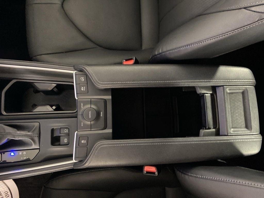 Certified Used 2024 Pearl Toyota Limited image 22