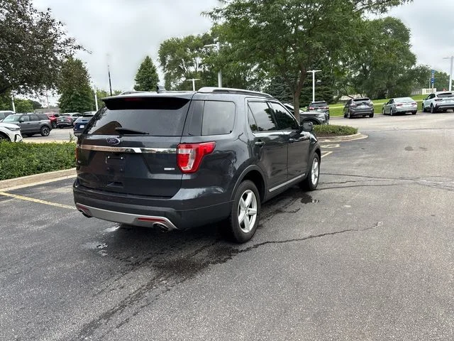 Used 2017  Ford XLT image 13