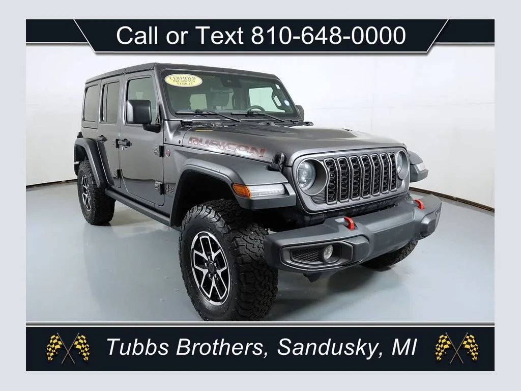 Certified Used 2025 Granite Crystal Clearcoat Metallic Jeep Rubicon image 1