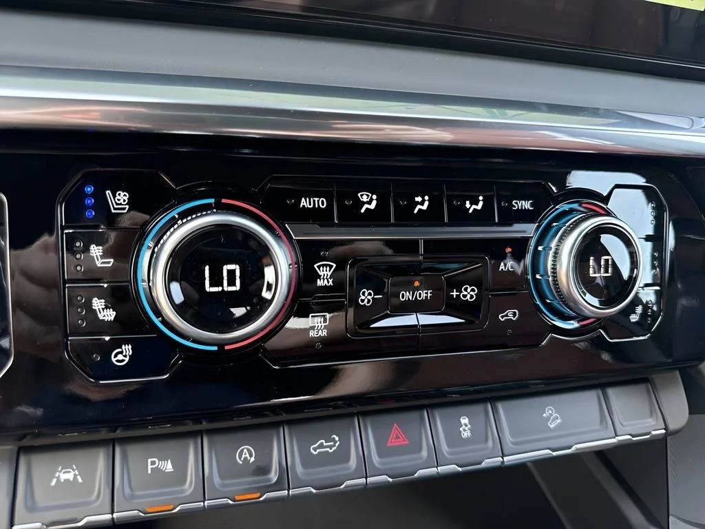 New 2026 Sterling Metallic GMC Denali Ultimate image 24