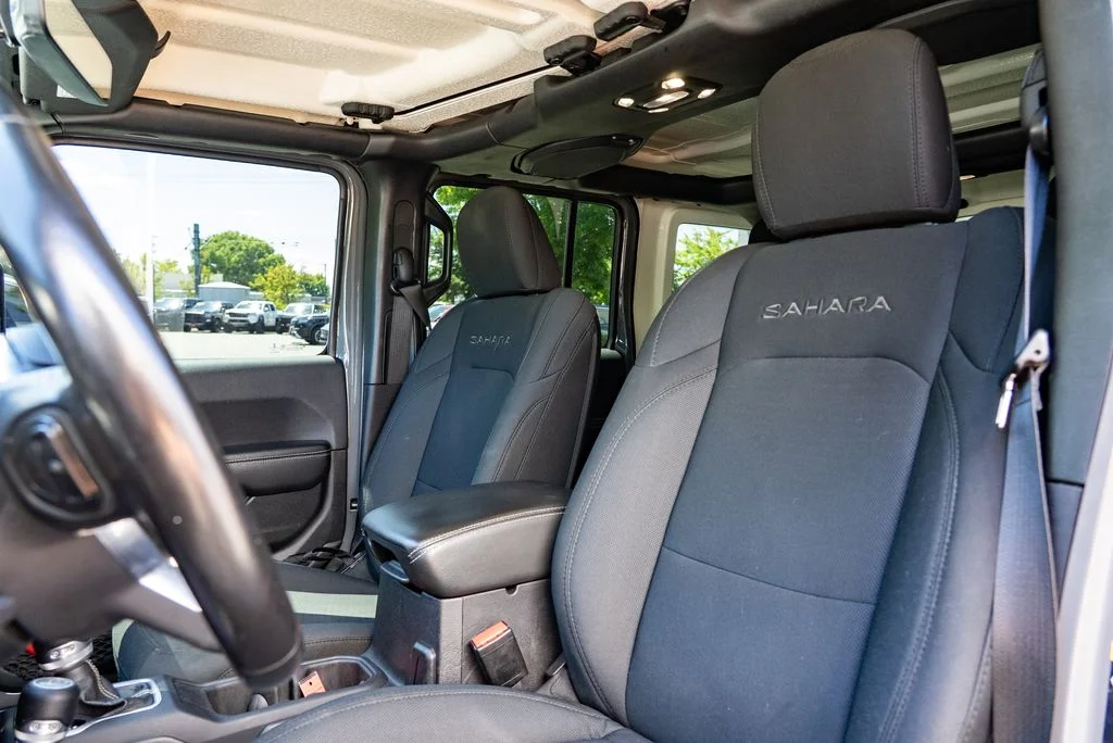 Used 2021 Gray Jeep Unlimited Sahara image 21
