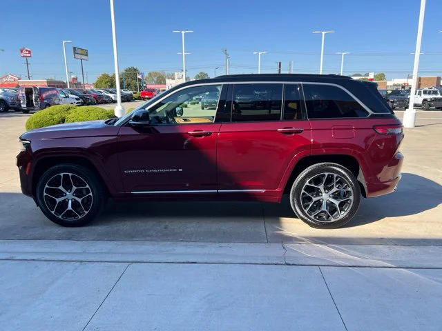 Certified Used 2025 Red Jeep Summit Reserve image 6