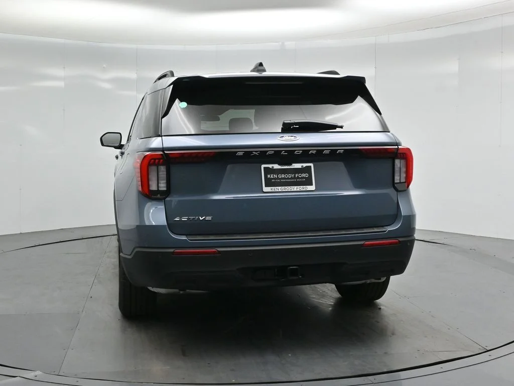 2026 Ford Explorer Active - Photo 26