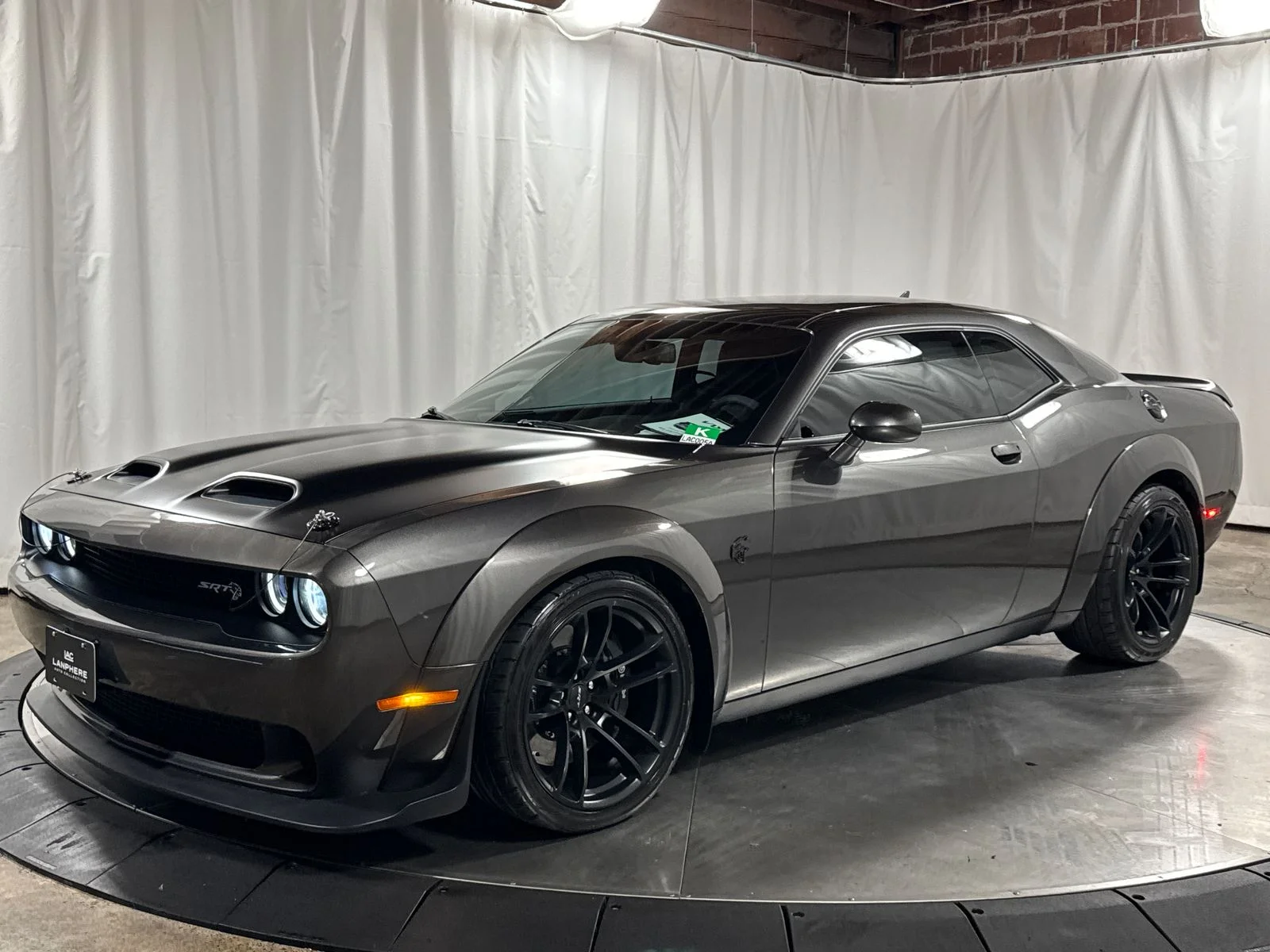 2020 Dodge Challenger SRT Hellcat Redeye Widebody Auto's photo