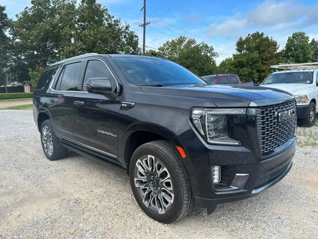 Used 2023 Silver GMC Denali Ultimate image 1
