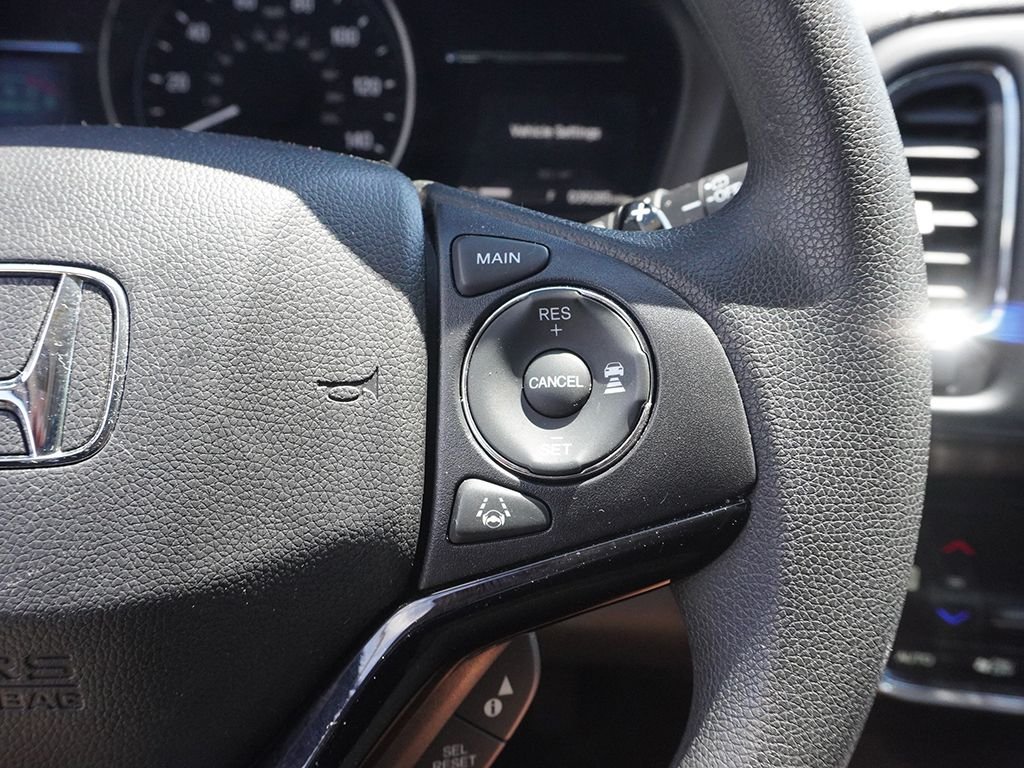 Used 2021 White Honda EX image 39