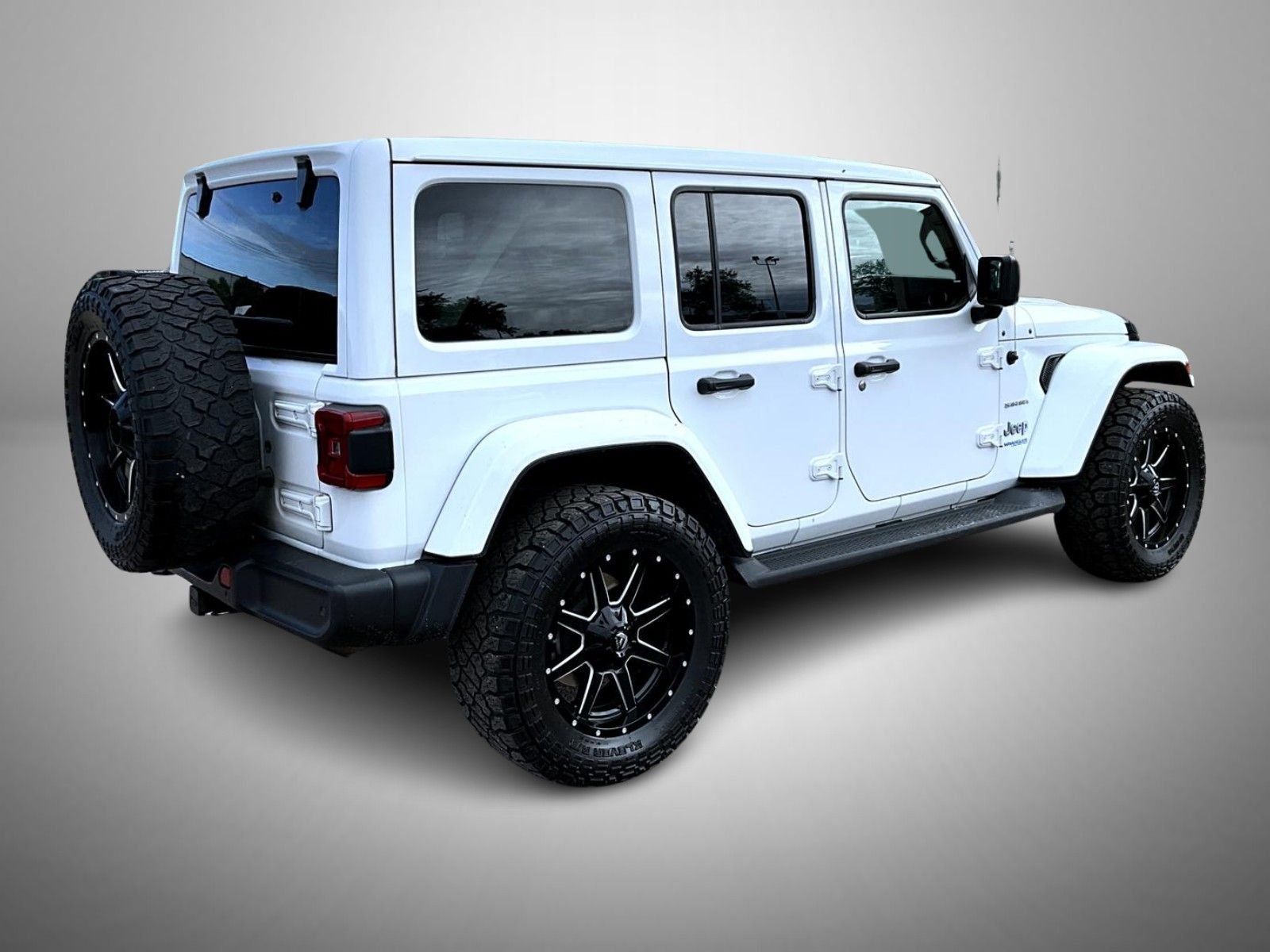 Used 2021 White Jeep Unlimited Sahara 4xe image 5