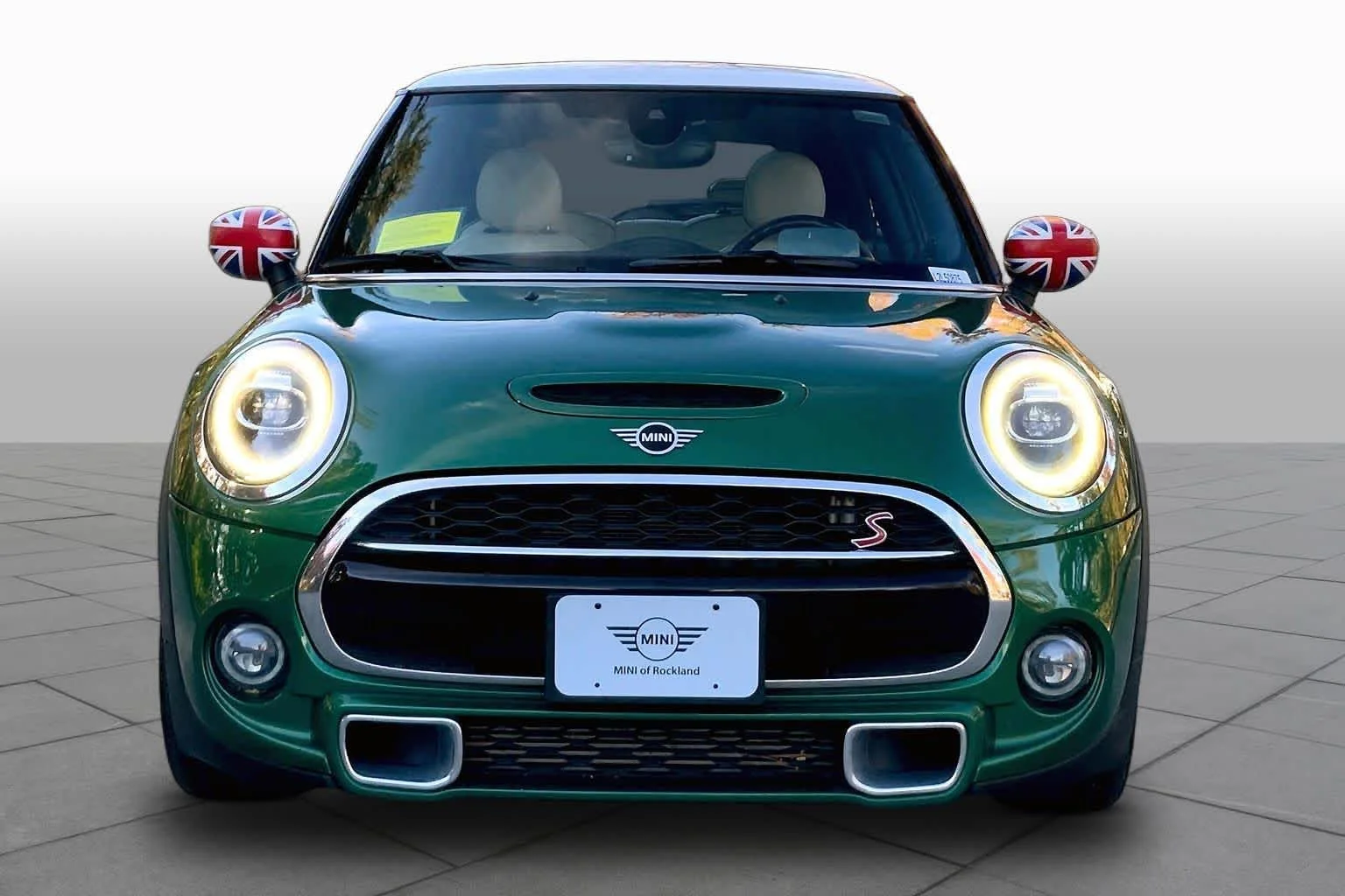 Used 2020 British Racing Green IV Metallic MINI Cooper S image 3