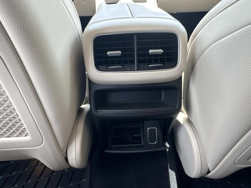 Used 2021 White Mercedes-Benz GLE 450 image 14
