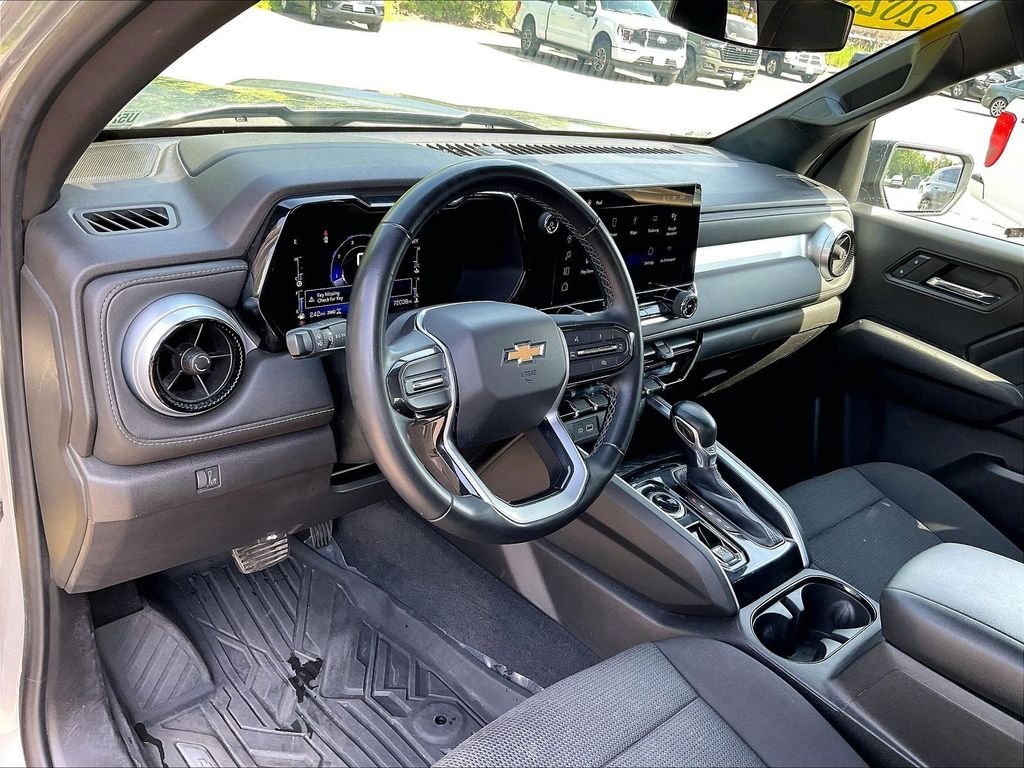 Used 2023 Gray Chevrolet LT image 8