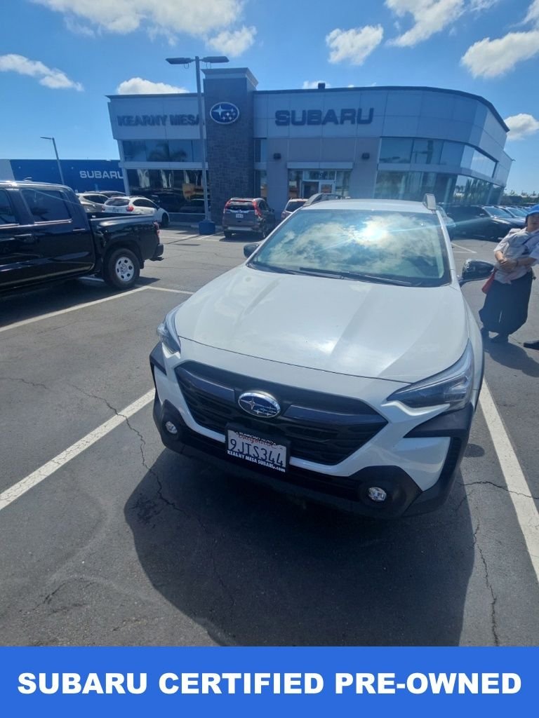 2024 Subaru Outback Premium's photo