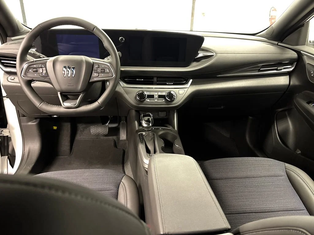 New 2026 Summit White Buick Preferred image 27