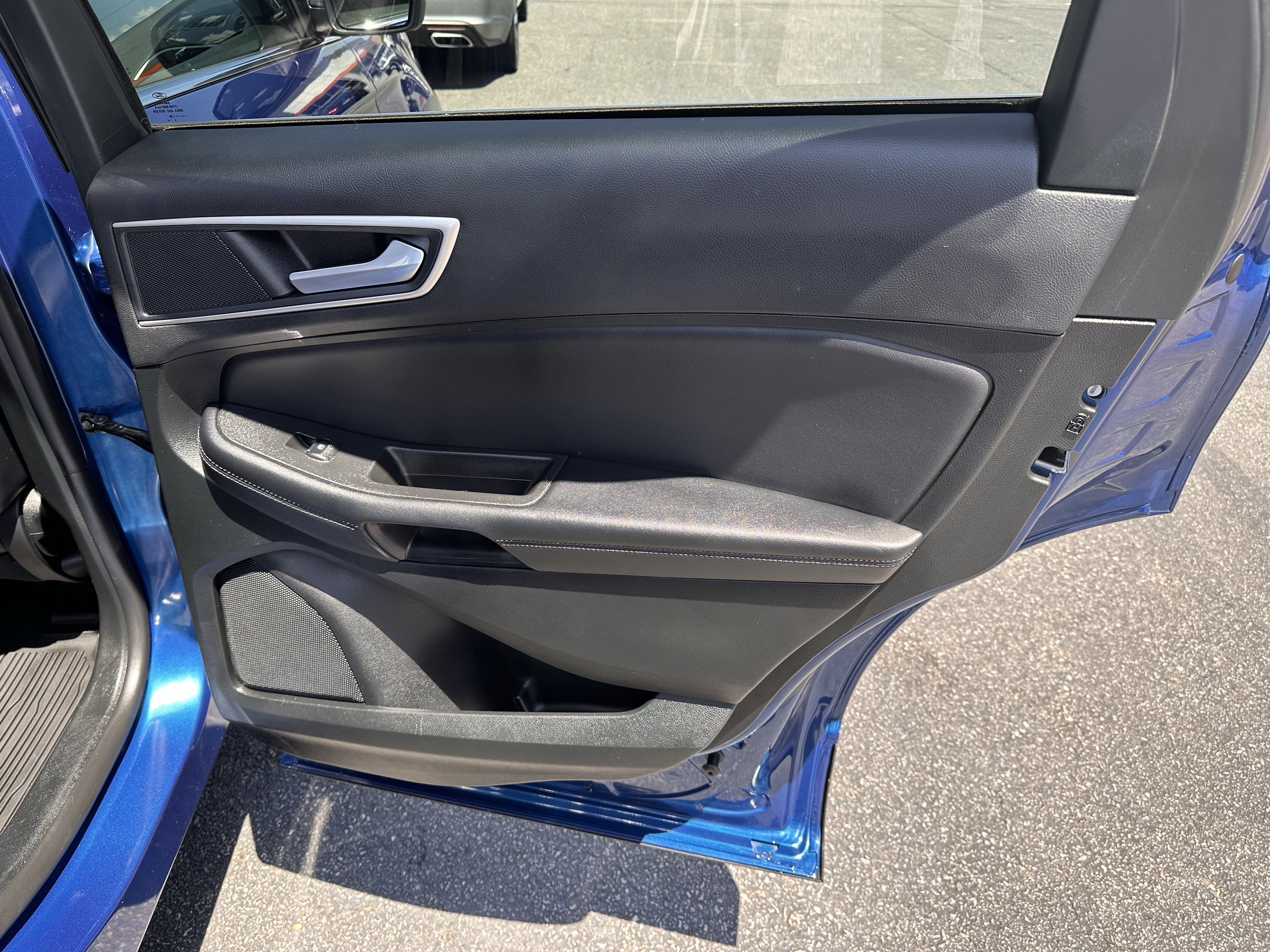 Certified Used 2024 Atlas Blue Metallic Ford SEL image 15