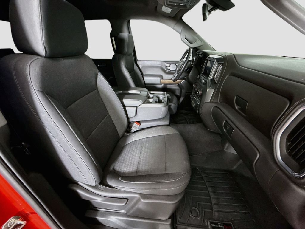 Used 2020 Red Chevrolet RST image 25