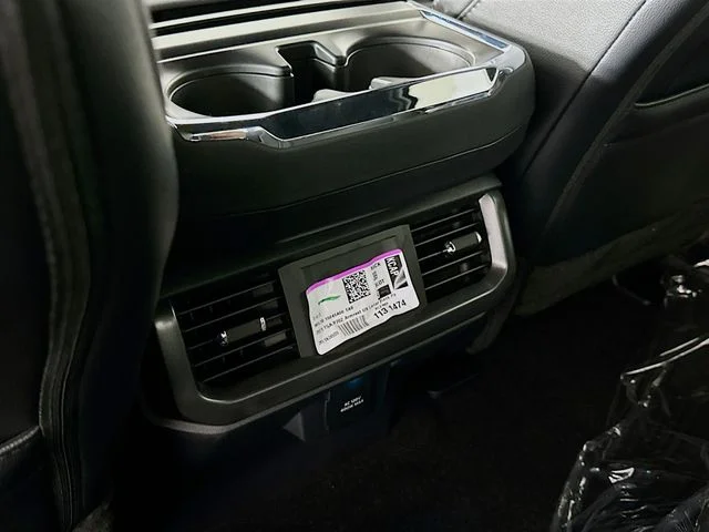 New 2026 Avalanche Ford Lariat image 24