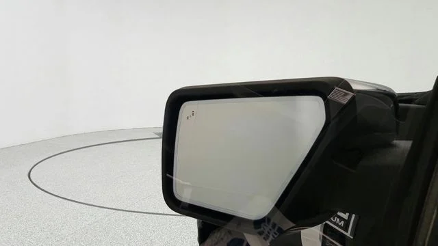 Used 2023 Black Metallic Ford Platinum image 13