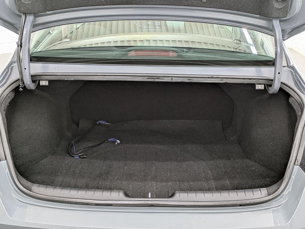 Used 2023 Gray Hyundai SEL image 13