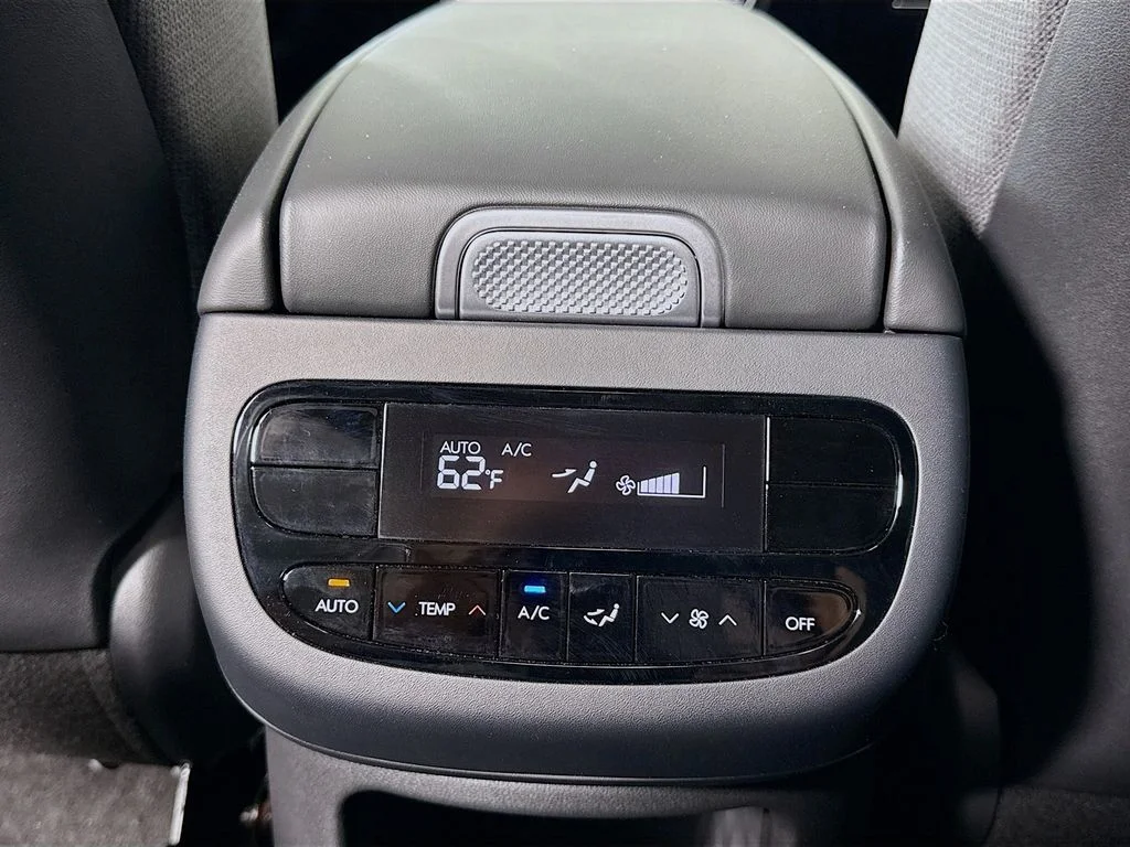 2026 Hyundai IONIQ 9 S - Photo 25