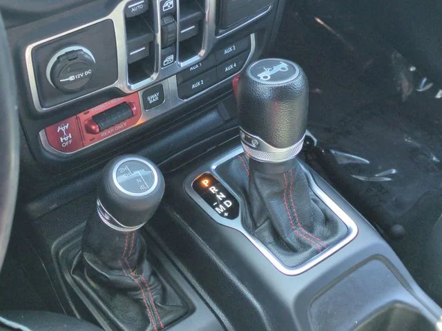Used 2018 Black Jeep Unlimited Rubicon image 20