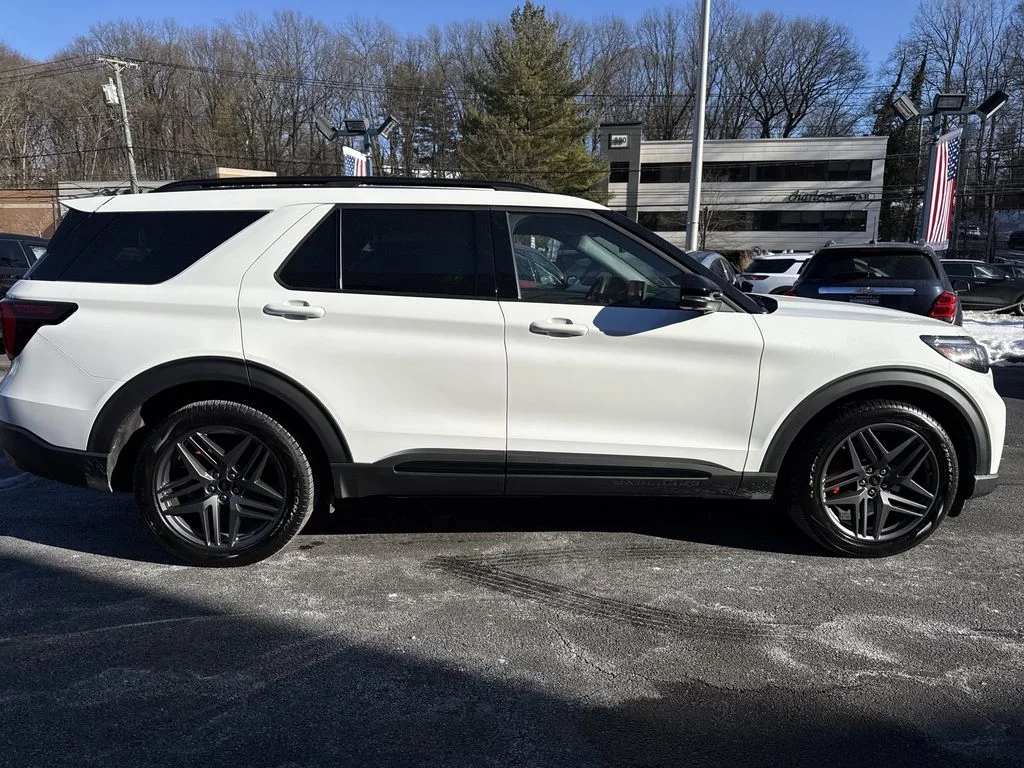 Used 2026 White Metallic Ford ST image 3