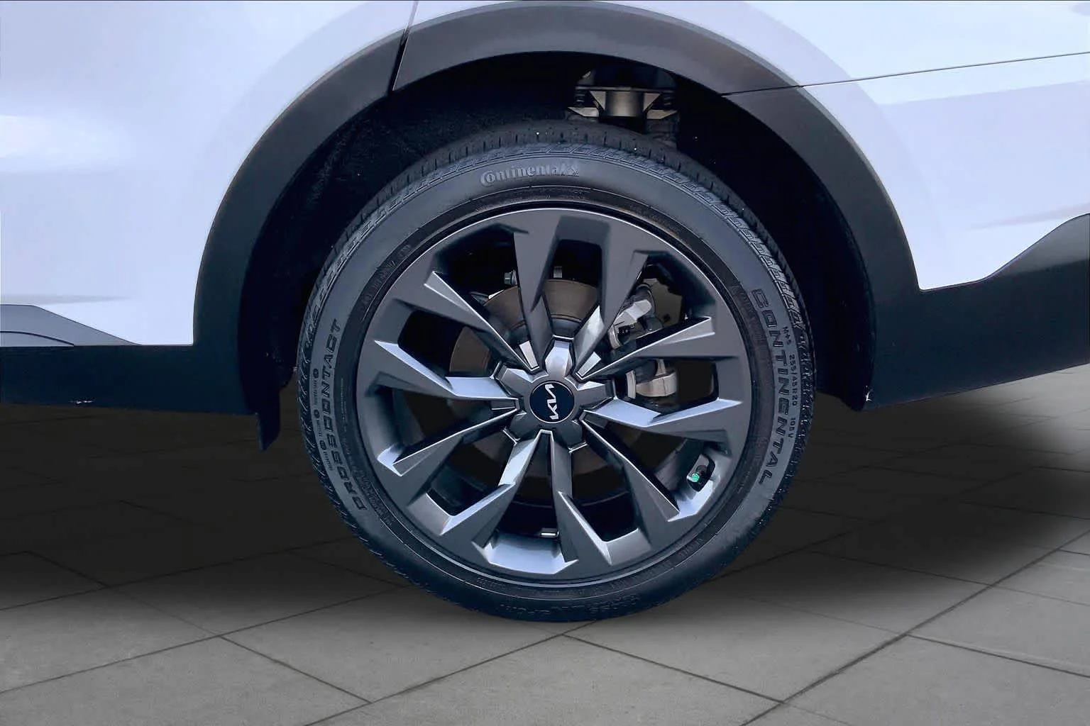 Used 2022 Glacial White Pearl Kia X-Line SX Prestige image 10