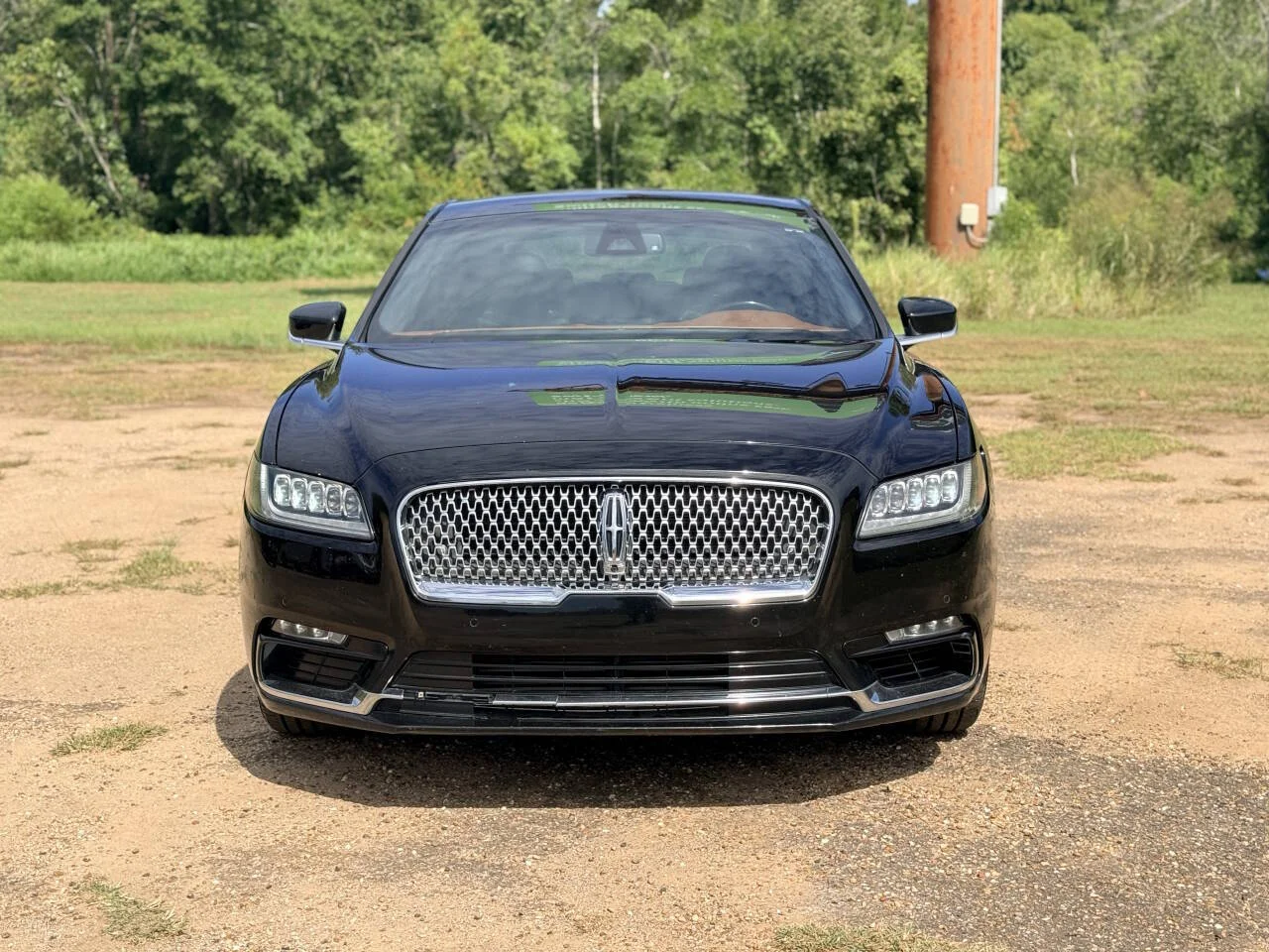 Used 2017 Black Lincoln Black Label AWD 4dr Sedan image 8
