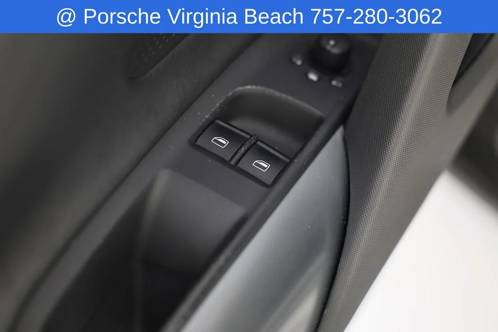 Used 2011 Silver Audi 5.2 image 22