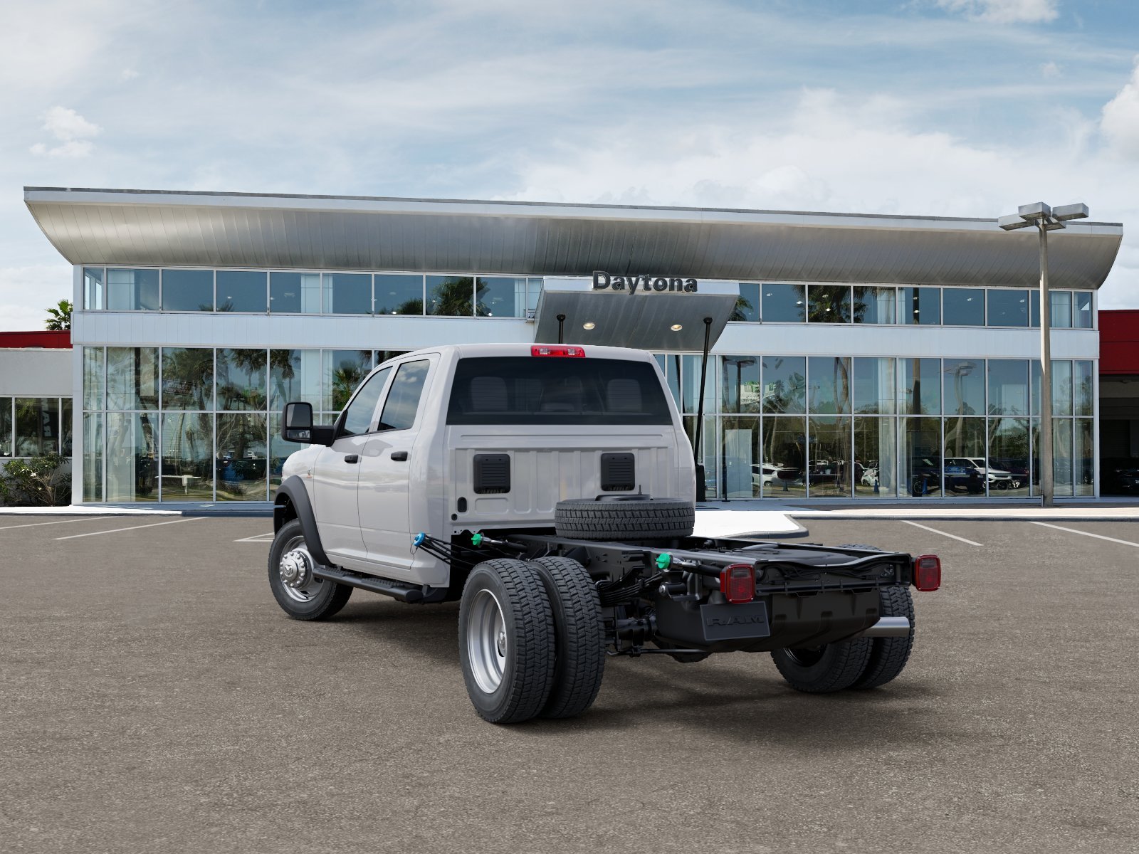 New 2026 Bright White Clearcoat RAM Tradesman image 27
