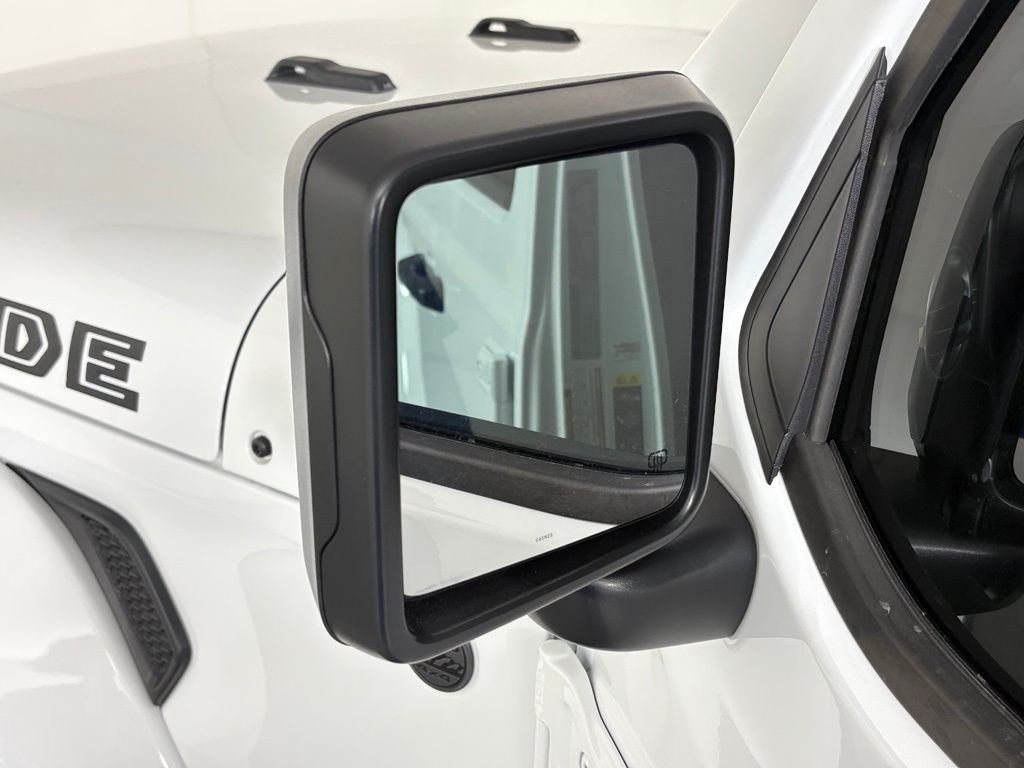 Used 2025 White Jeep High Tide image 13
