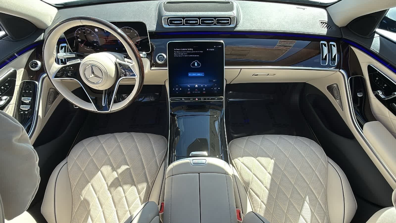 New 2026 MANUFAKTUR Moonlight White Metallic Mercedes-Benz S 580 image 5