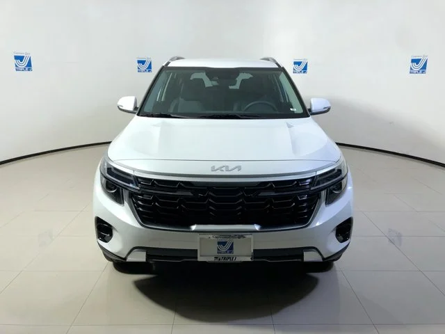 New 2026 Snow White Pearl Kia S image 3