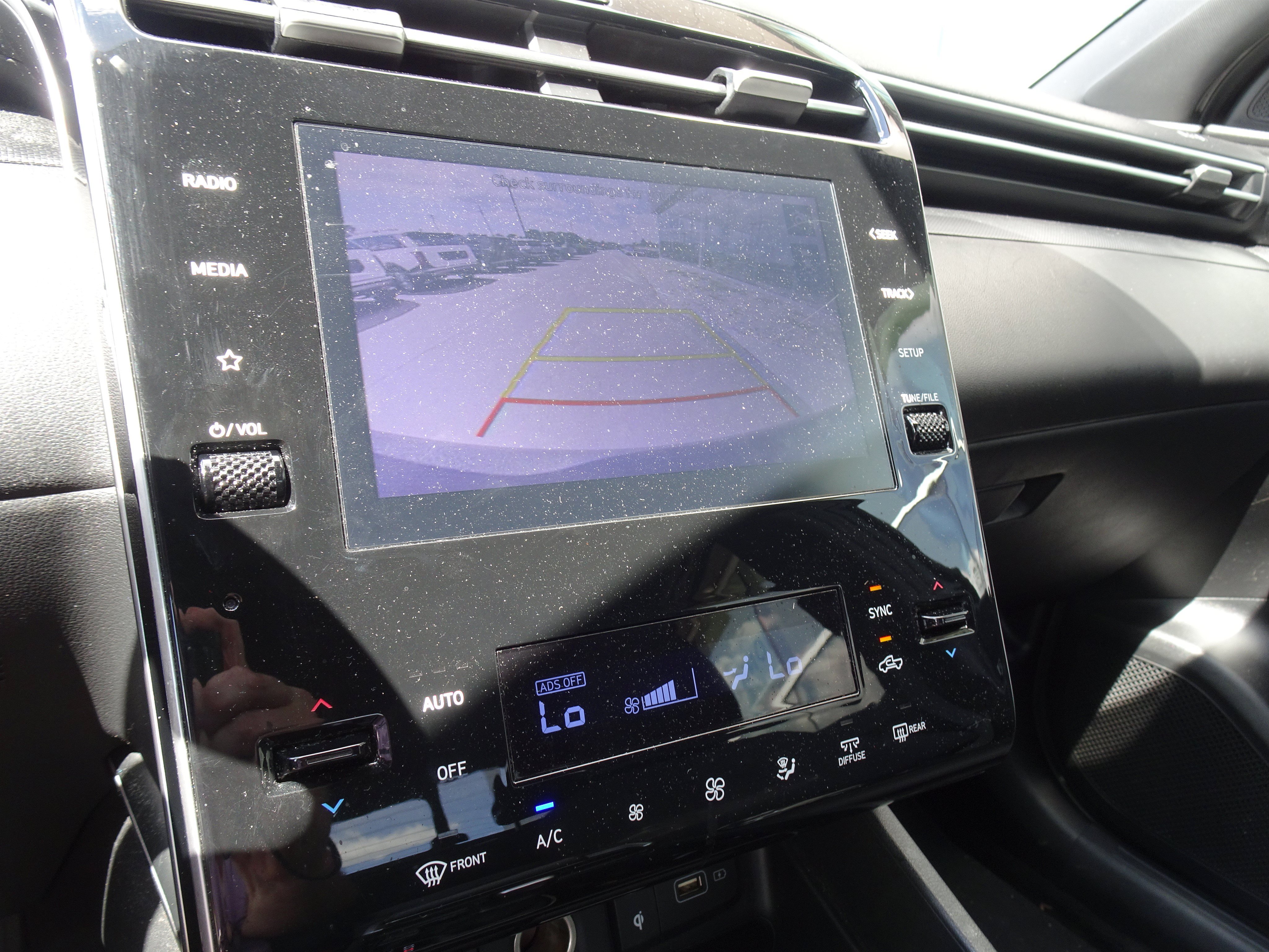 Used 2022 Hampton Gray Hyundai SEL Premium image 6