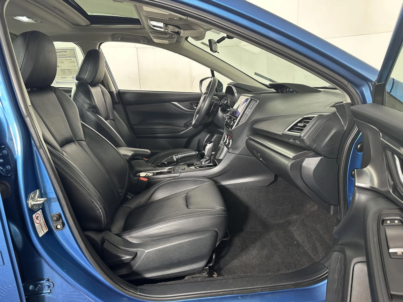 Used 2019 Island Blue Pearl Subaru Limited image 18