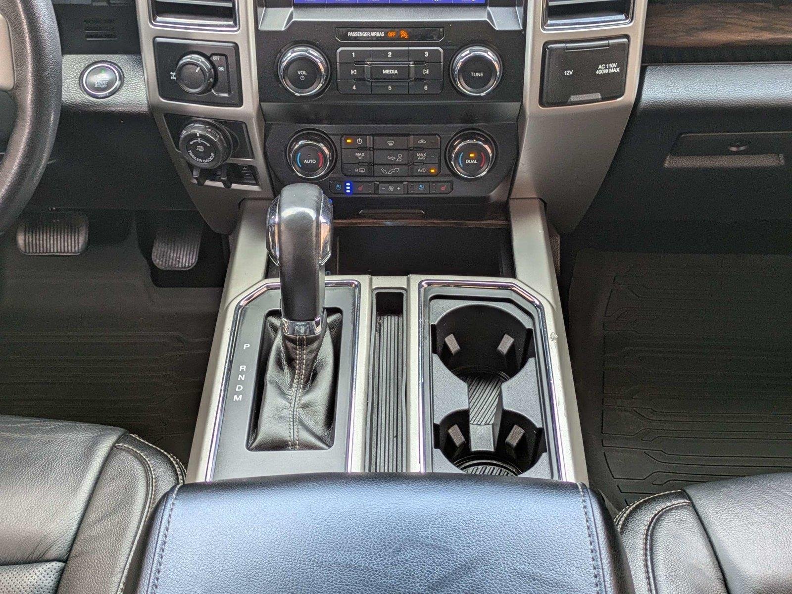 Used 2020 Agate Black Ford Lariat image 21