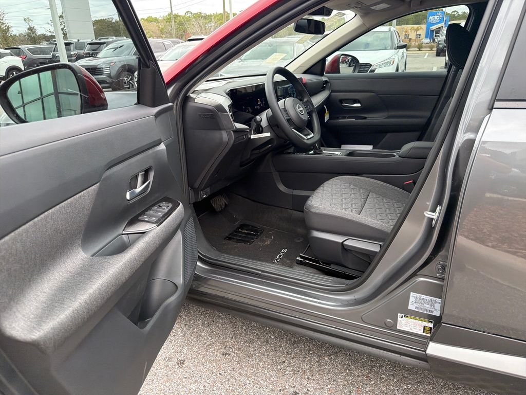 New 2026 Nissan Kicks SV 4D Sport Utility