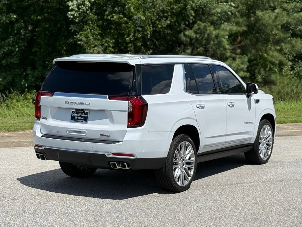 2026 GMC Yukon Denali - Photo 14